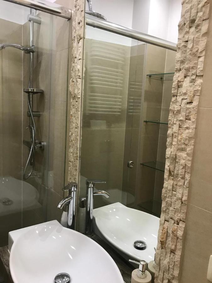 Studio Appartment In Old Town Краков Экстерьер фото
